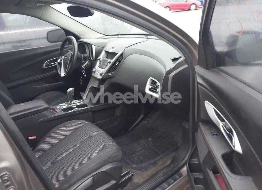 Photo 5 of 2010 Chevrolet Equinox LT (VIN 2CNALDEW5A6413407)