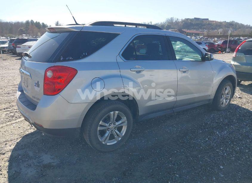 Photo 4 of 2010 Chevrolet Equinox LT (VIN 2CNALDEW6A6202491)