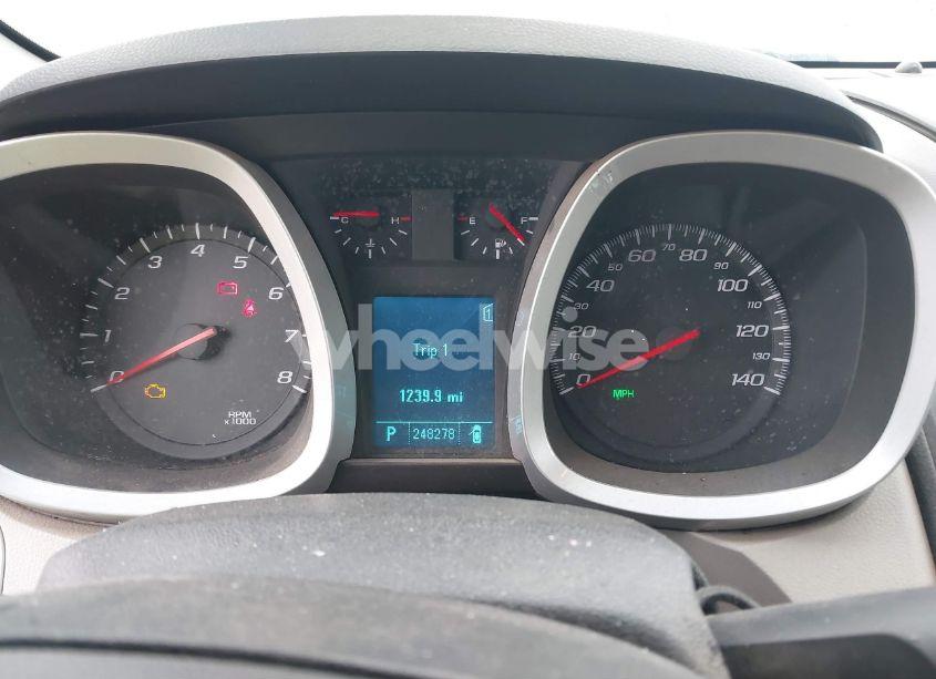 Photo 7 of 2010 Chevrolet Equinox LT (VIN 2CNALDEW7A6308531)