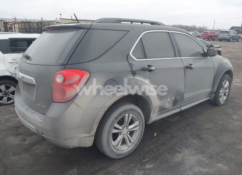 Photo 4 of 2010 Chevrolet Equinox LT (VIN 2CNALDEW8A6393590)