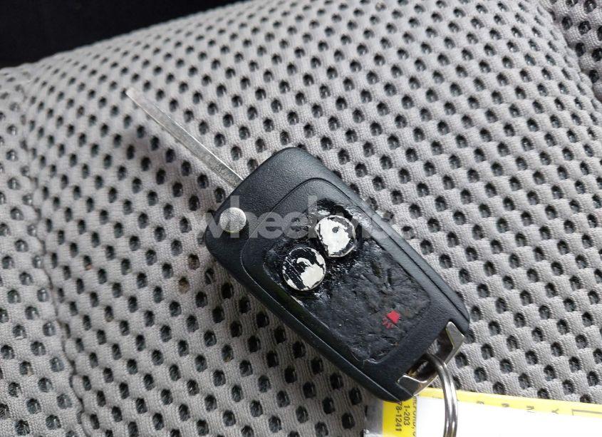 Photo 11 of 2010 Chevrolet Equinox LT (VIN 2CNALDEW9A6261356)