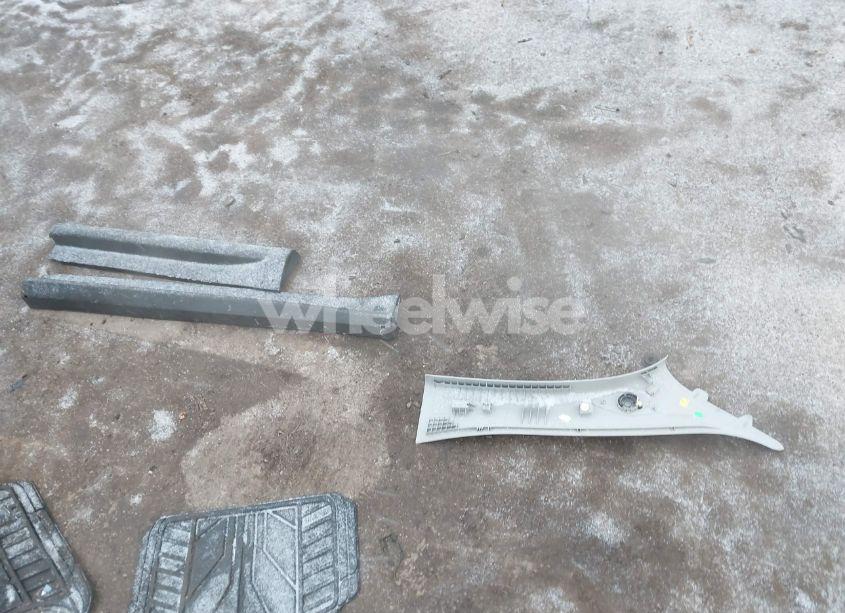 Photo 12 of 2010 Chevrolet Equinox LT (VIN 2CNALDEW9A6272387)