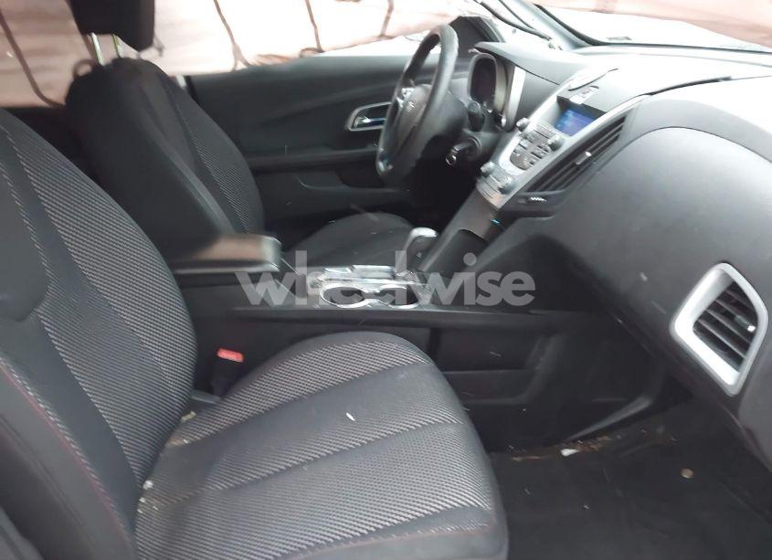 Photo 5 of 2010 Chevrolet Equinox LT (VIN 2CNALDEW9A6272387)