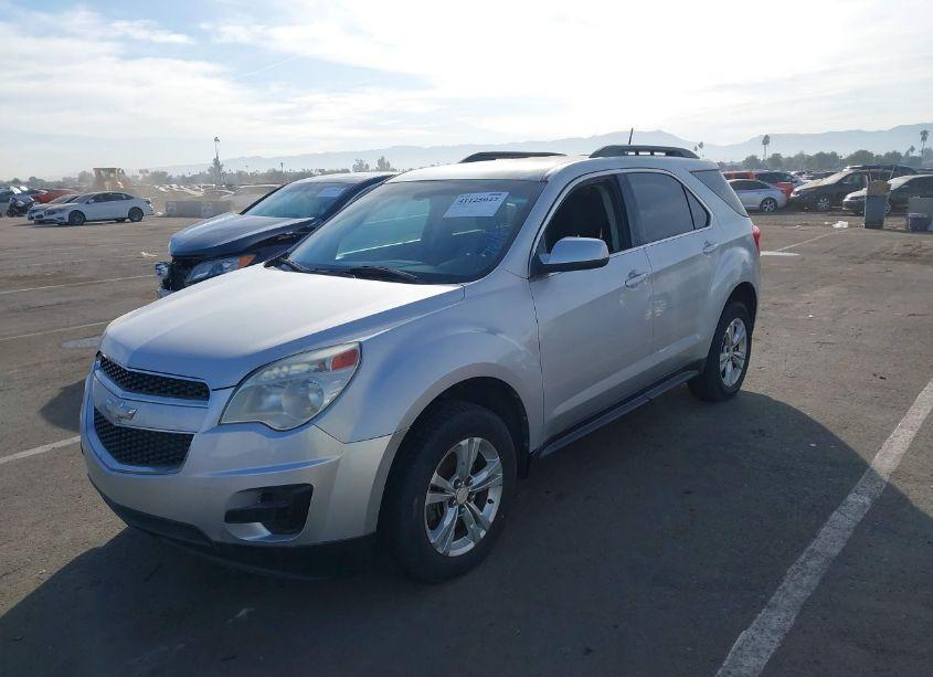 Photo 2 of 2010 Chevrolet Equinox LT (VIN 2CNALDEW9A6350831)