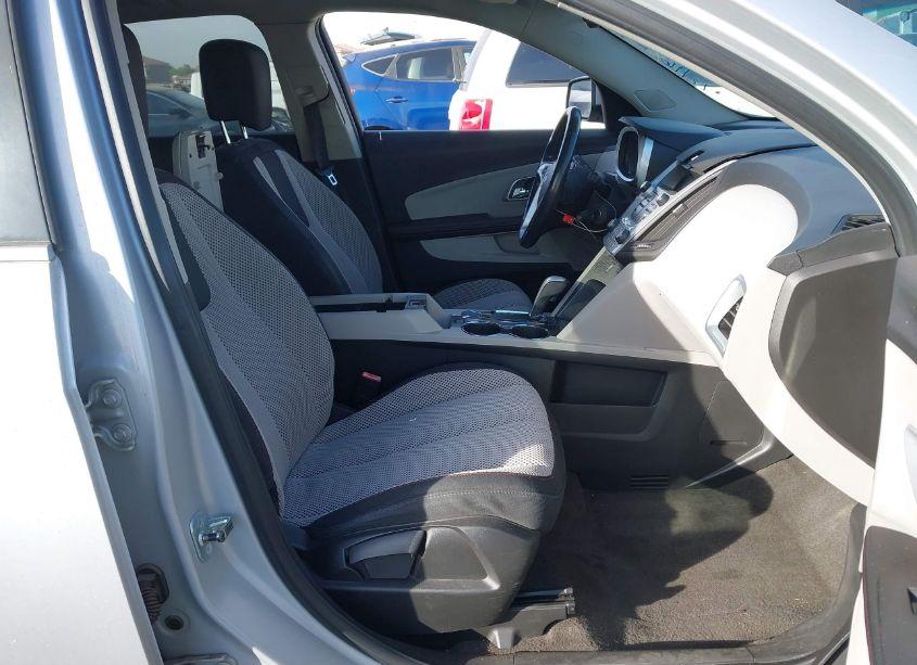 Photo 5 of 2010 Chevrolet Equinox LT (VIN 2CNALDEW9A6350831)