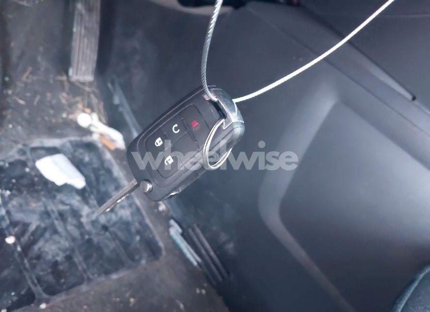 Photo 11 of 2010 Chevrolet Equinox LT (VIN 2CNALDEW9A6414947)