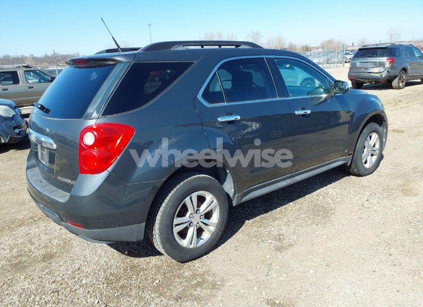 Photo 4 of 2010 Chevrolet Equinox LT (VIN 2CNALDEWXA6214207)