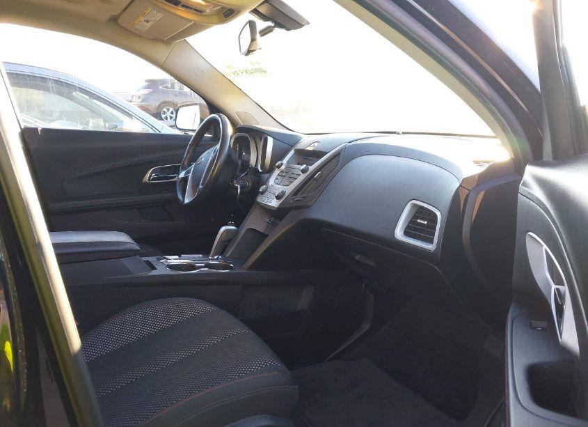 Photo 5 of 2010 Chevrolet Equinox LT (VIN 2CNALDEWXA6343077)