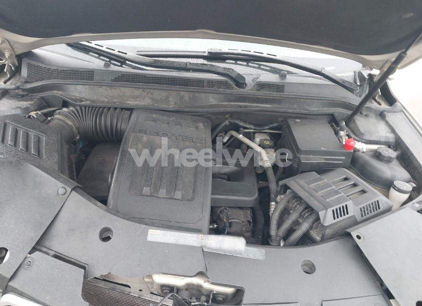 Photo 10 of 2010 Chevrolet Equinox LT (VIN 2CNALDEWXA6384356)