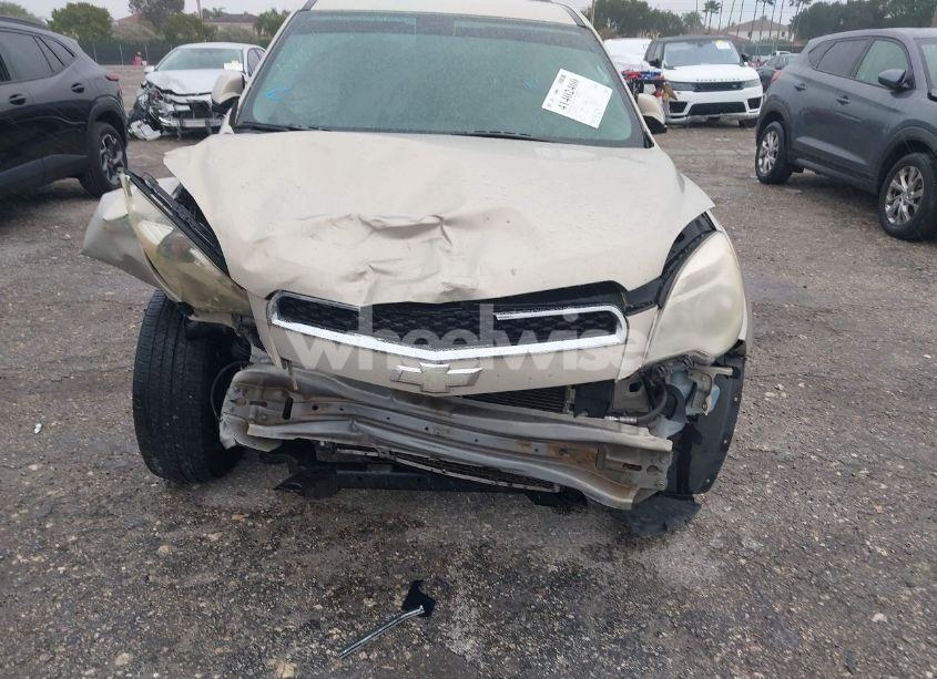 Photo 6 of 2010 Chevrolet Equinox LT (VIN 2CNALDEWXA6384356)