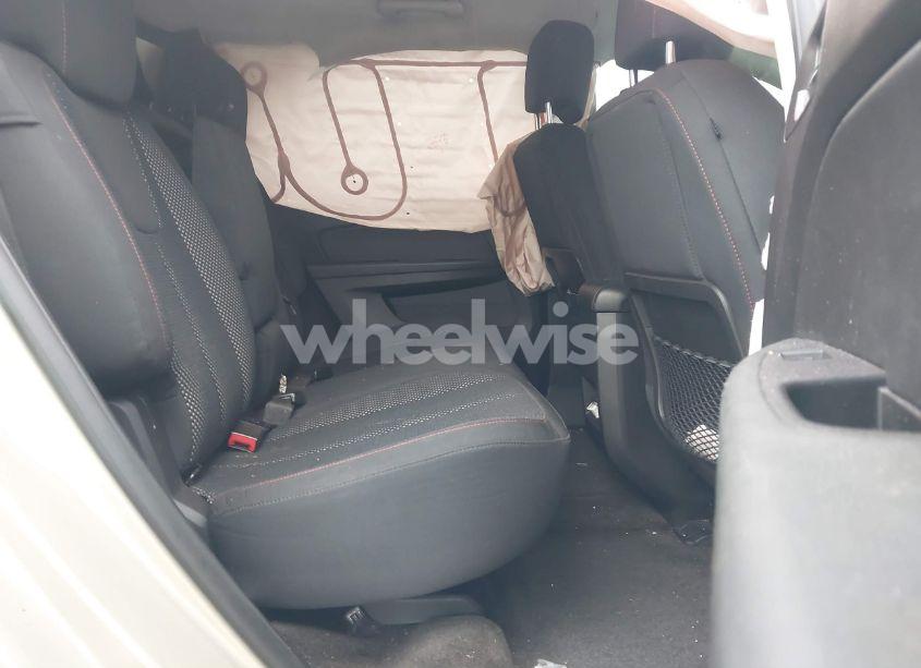 Photo 8 of 2010 Chevrolet Equinox LT (VIN 2CNALDEWXA6384356)