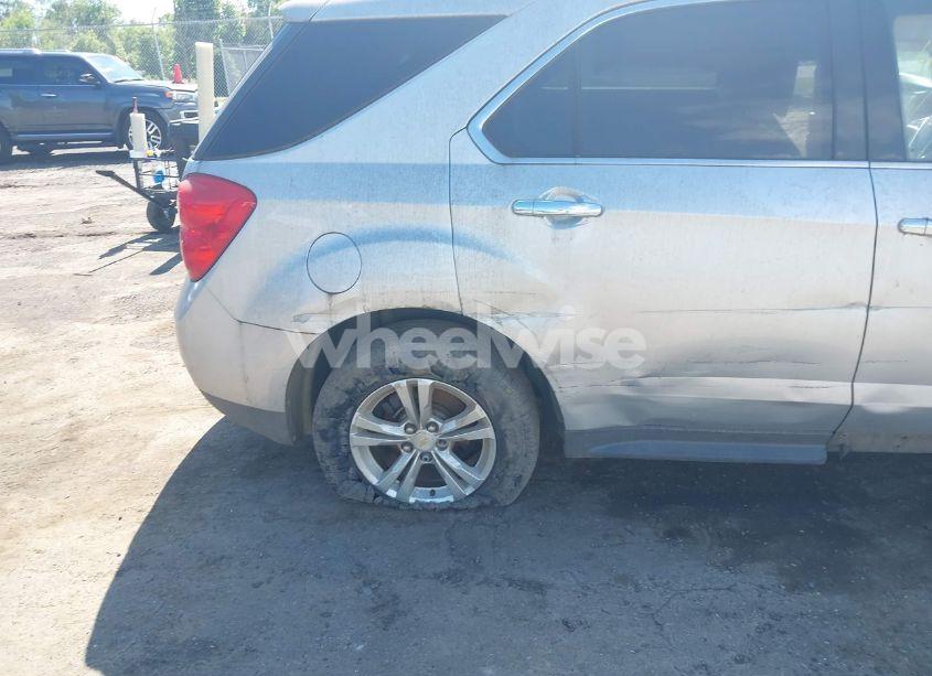 Photo 14 of 2010 Chevrolet Equinox LTZ (VIN 2CNALFEW9A6336133)