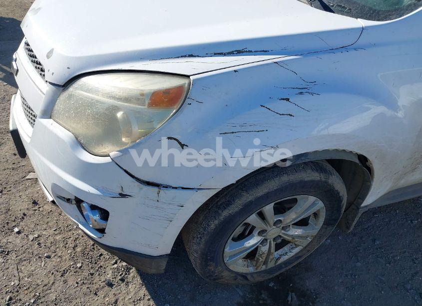 Photo 6 of 2010 Chevrolet Equinox LTZ (VIN 2CNALFEWXA6374907)