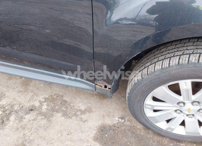 Photo 6 of 2011 Chevrolet Equinox 2LT (VIN 2CNALPEC0B6218789)