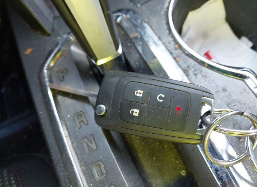 Photo 11 of 2011 Chevrolet Equinox 2LT (VIN 2CNALPEC1B6320313)