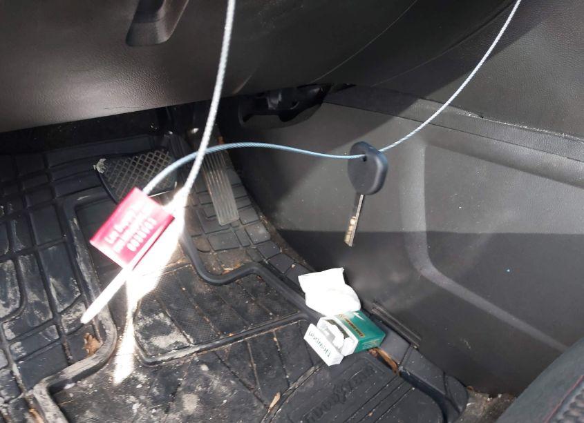 Photo 11 of 2011 Chevrolet Equinox 2LT (VIN 2CNALPEC2B6430996)