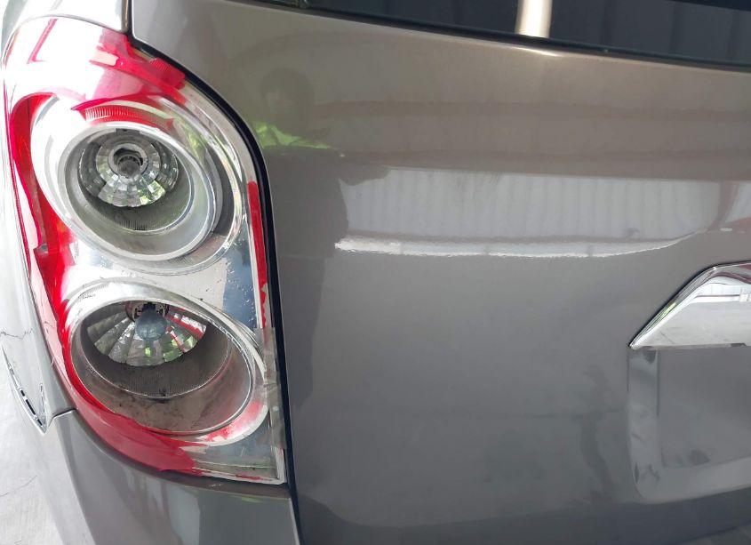 Photo 15 of 2011 Chevrolet Equinox 2LT (VIN 2CNALPEC3B6348162)