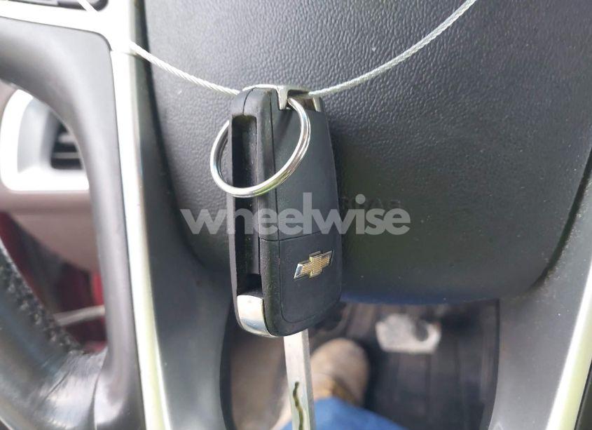 Photo 11 of 2011 Chevrolet Equinox 2LT (VIN 2CNALPEC5B6219937)