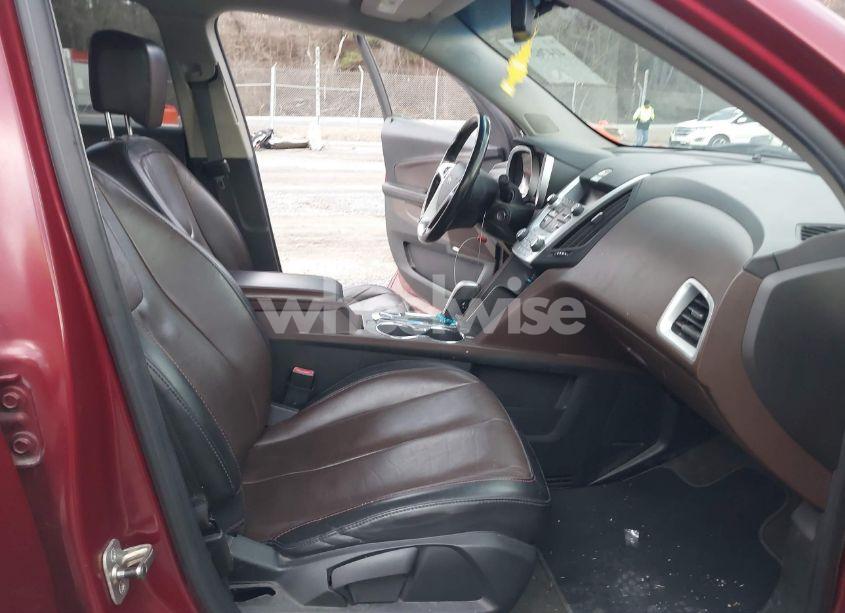 Photo 5 of 2011 Chevrolet Equinox 2LT (VIN 2CNALPEC5B6219937)