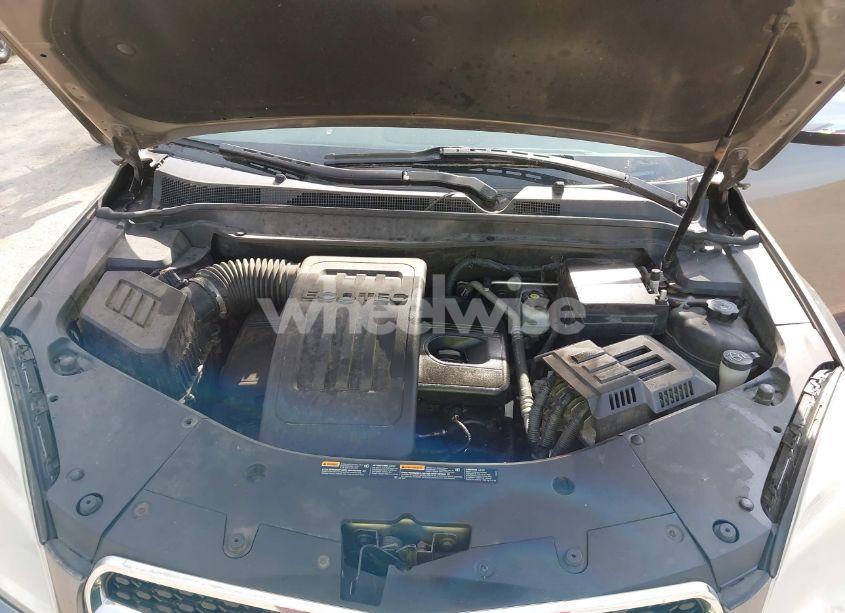 Photo 10 of 2011 Chevrolet Equinox 2LT (VIN 2CNALPEC5B6355856)