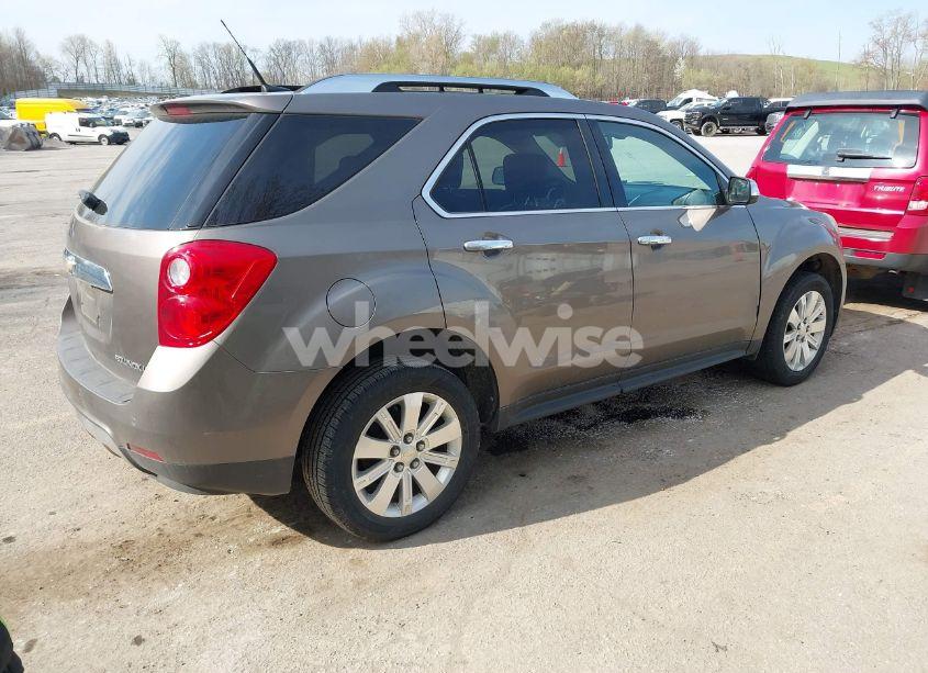 Photo 4 of 2011 Chevrolet Equinox 2LT (VIN 2CNALPEC5B6355856)