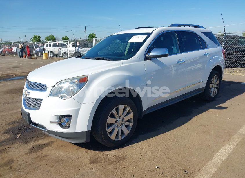 Photo 2 of 2011 Chevrolet Equinox 2LT (VIN 2CNALPEC6B6218084)