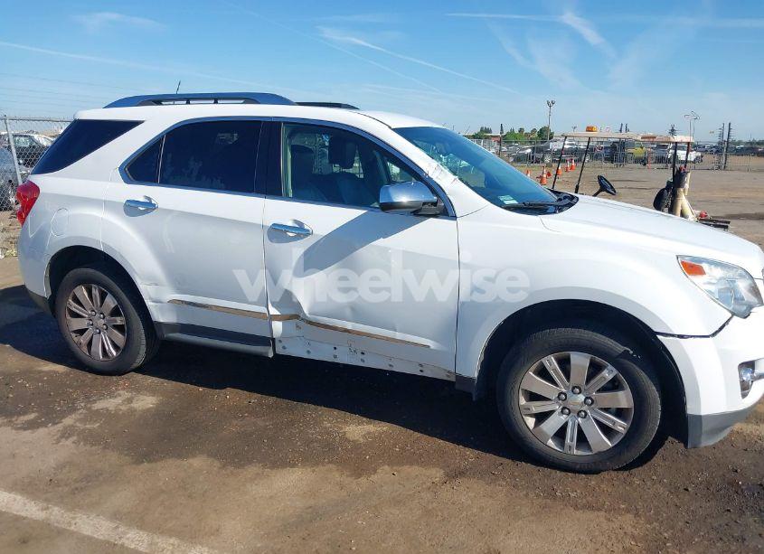 Photo 6 of 2011 Chevrolet Equinox 2LT (VIN 2CNALPEC6B6218084)