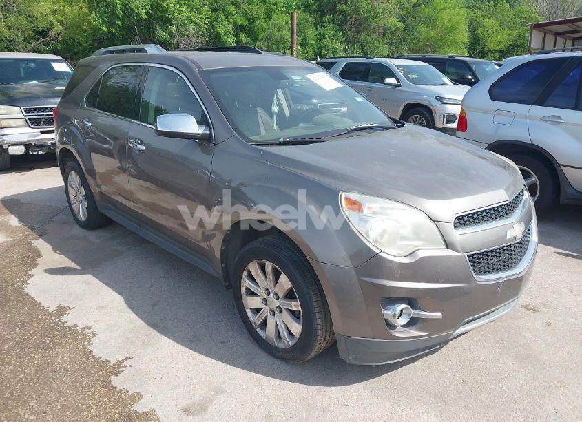 2011 Chevrolet Equinox 2LT (VIN 2CNALPEC6B6258990) main photo
