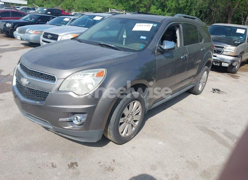 Photo 2 of 2011 Chevrolet Equinox 2LT (VIN 2CNALPEC6B6258990)