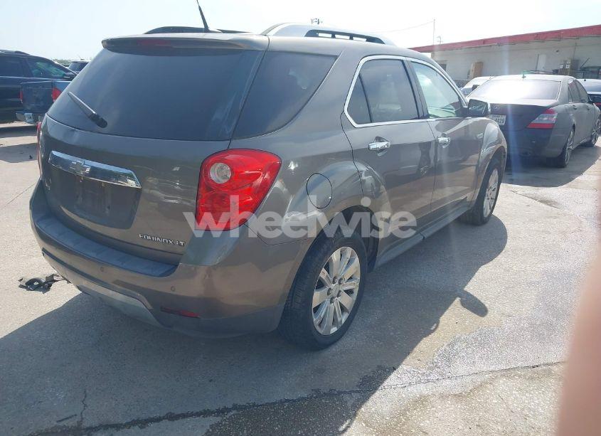 Photo 4 of 2011 Chevrolet Equinox 2LT (VIN 2CNALPEC6B6258990)