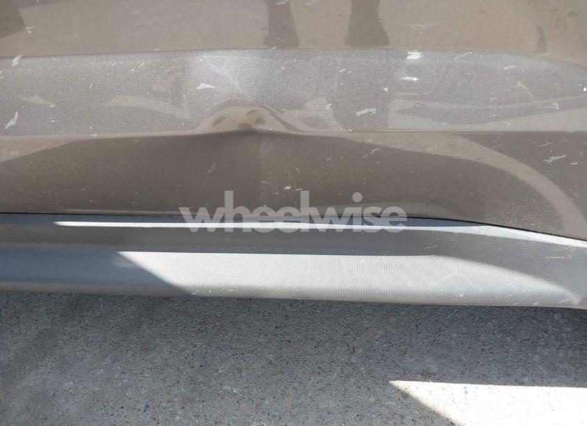 Photo 6 of 2011 Chevrolet Equinox 2LT (VIN 2CNALPEC6B6258990)