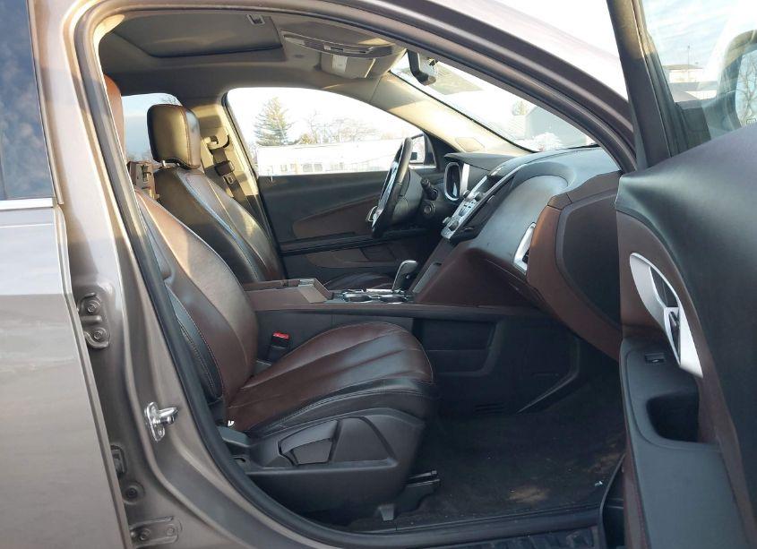 Photo 5 of 2011 Chevrolet Equinox 2LT (VIN 2CNALPEC7B6376045)