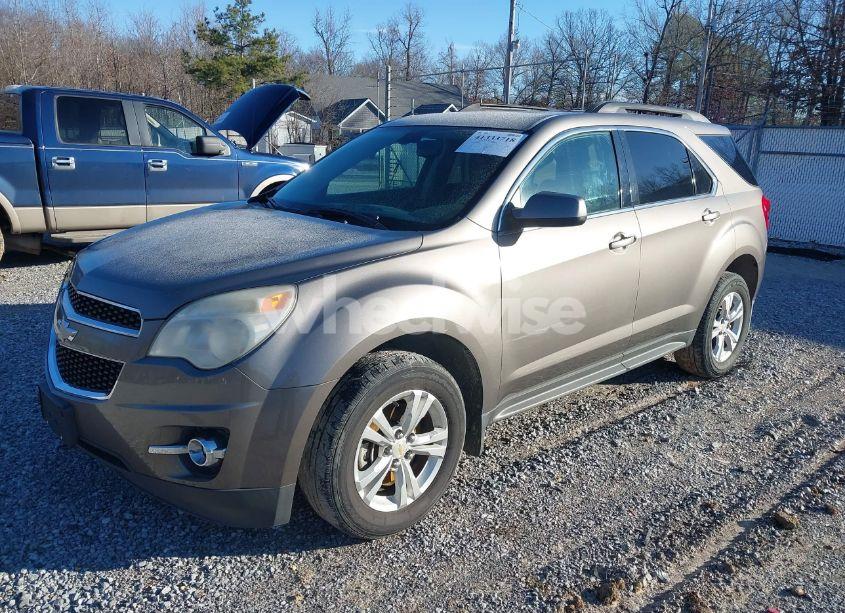 Photo 2 of 2011 Chevrolet Equinox 2LT (VIN 2CNALPEC7B6445915)