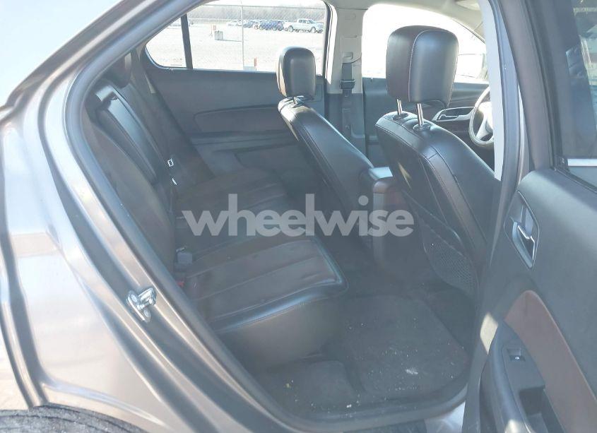 Photo 8 of 2011 Chevrolet Equinox 2LT (VIN 2CNALPEC7B6445915)