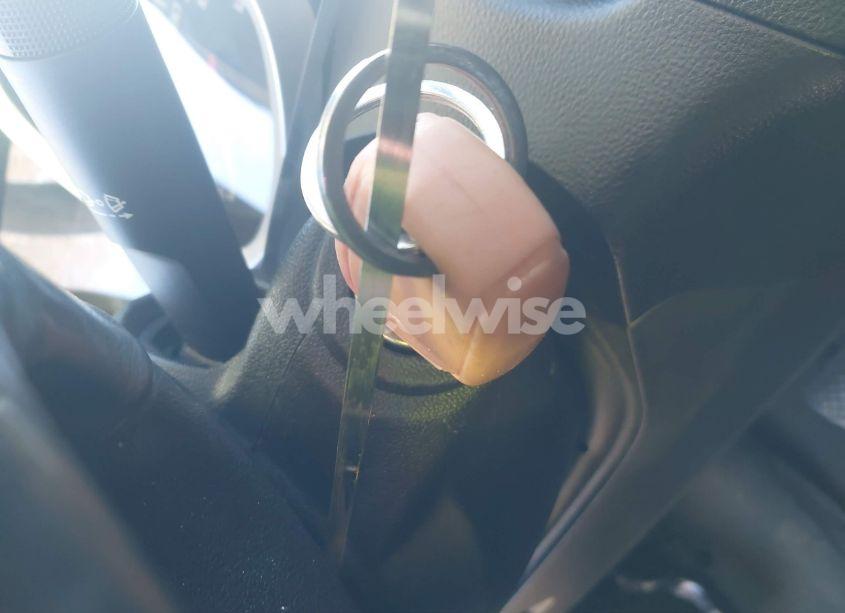 Photo 11 of 2011 Chevrolet Equinox 2LT (VIN 2CNALPEC8B6234304)