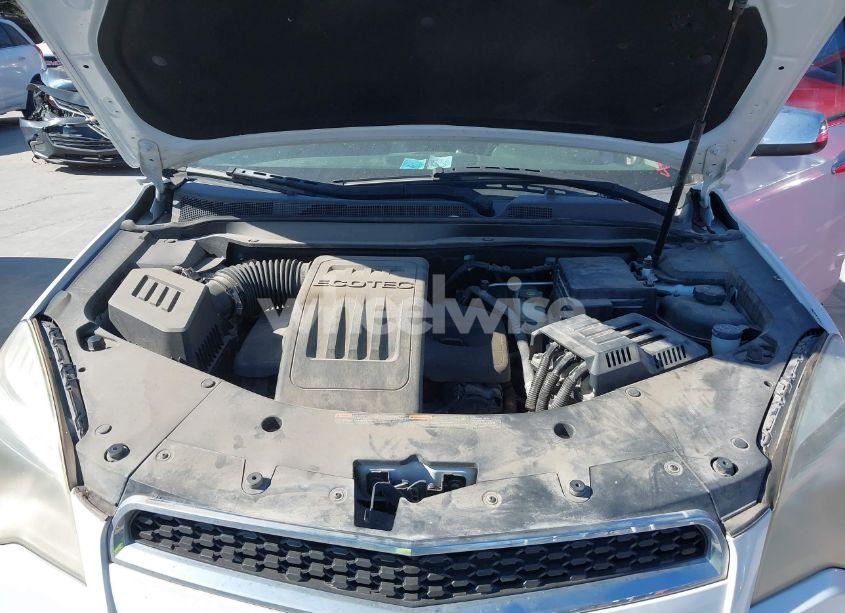 Photo 10 of 2011 Chevrolet Equinox 2LT (VIN 2CNALPEC8B6427682)