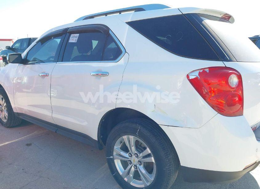 Photo 12 of 2011 Chevrolet Equinox 2LT (VIN 2CNALPEC8B6427682)