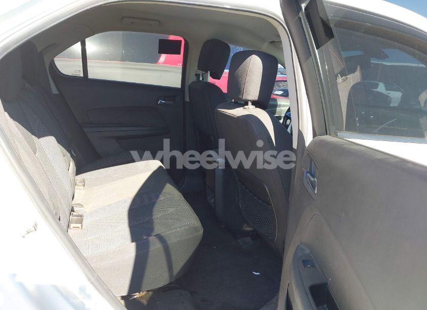 Photo 8 of 2011 Chevrolet Equinox 2LT (VIN 2CNALPEC8B6427682)