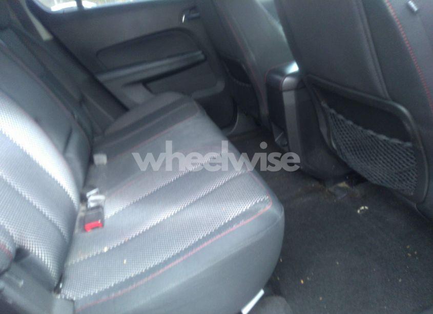 Photo 8 of 2011 Chevrolet Equinox 2LT (VIN 2CNALPEC9B6200162)