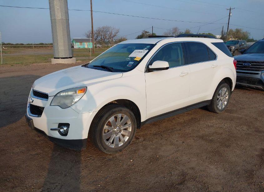 Photo 2 of 2011 Chevrolet Equinox 2LT (VIN 2CNALPEC9B6237759)