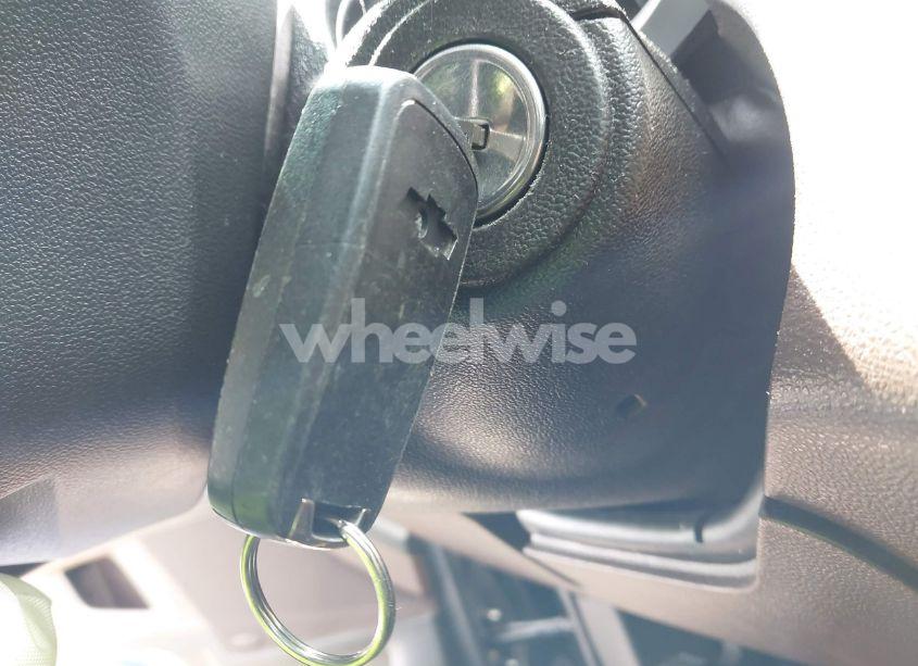 Photo 11 of 2011 Chevrolet Equinox 2LT (VIN 2CNALPEC9B6455278)