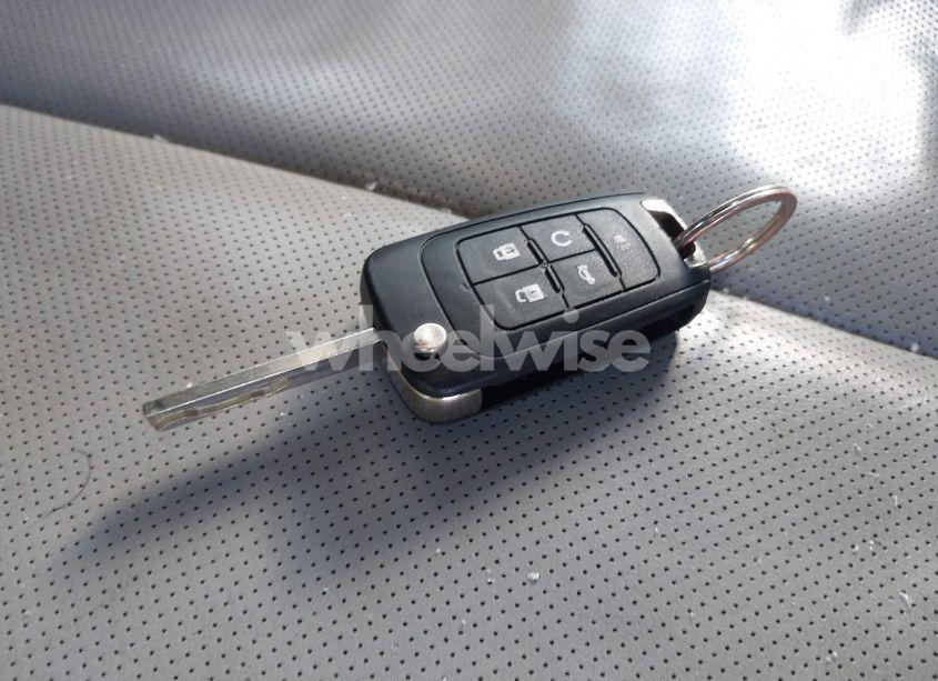 Photo 11 of 2011 Chevrolet Equinox 2LT (VIN 2CNALPECXB6445357)