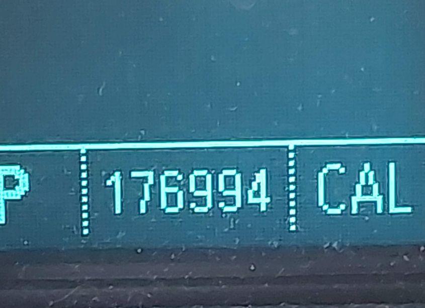 Photo 12 of 2011 Chevrolet Equinox 2LT (VIN 2CNALPECXB6475202)