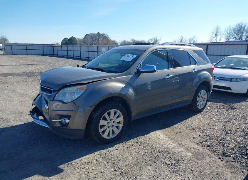 Photo 2 of 2011 Chevrolet Equinox 2LT (VIN 2CNALPECXB6475202)