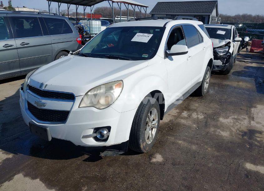 Photo 2 of 2010 Chevrolet Equinox LT (VIN 2CNALPEW1A6269405)