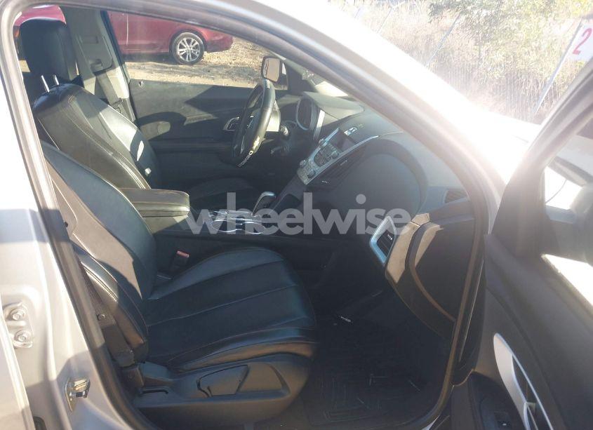 Photo 5 of 2010 Chevrolet Equinox LT (VIN 2CNALPEW2A6285371)