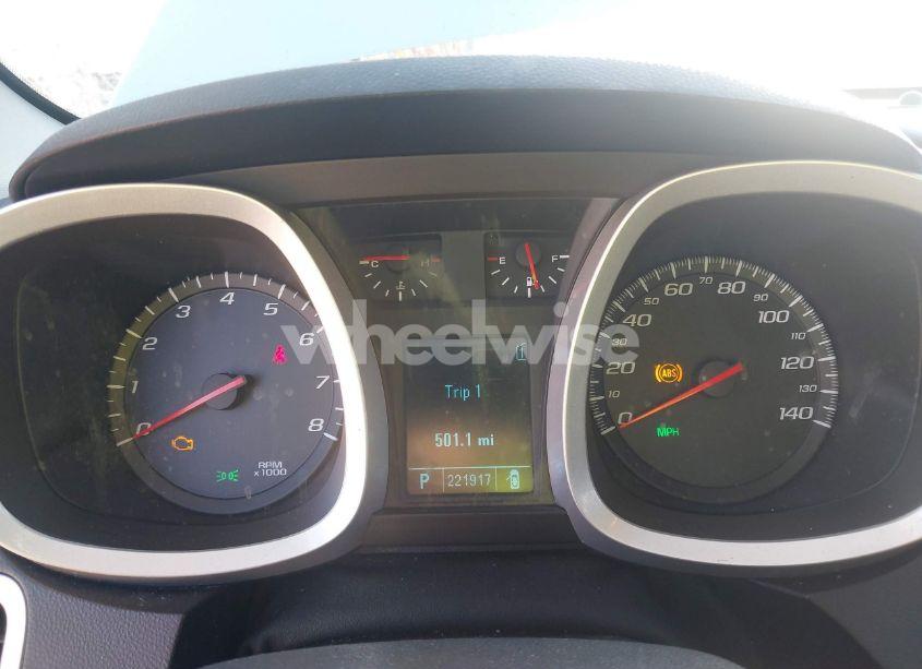 Photo 7 of 2010 Chevrolet Equinox LT (VIN 2CNALPEW2A6285371)