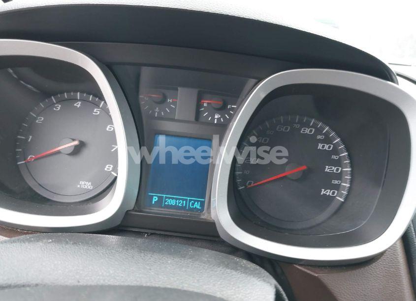 Photo 16 of 2010 Chevrolet Equinox LT (VIN 2CNALPEW3A6359543)