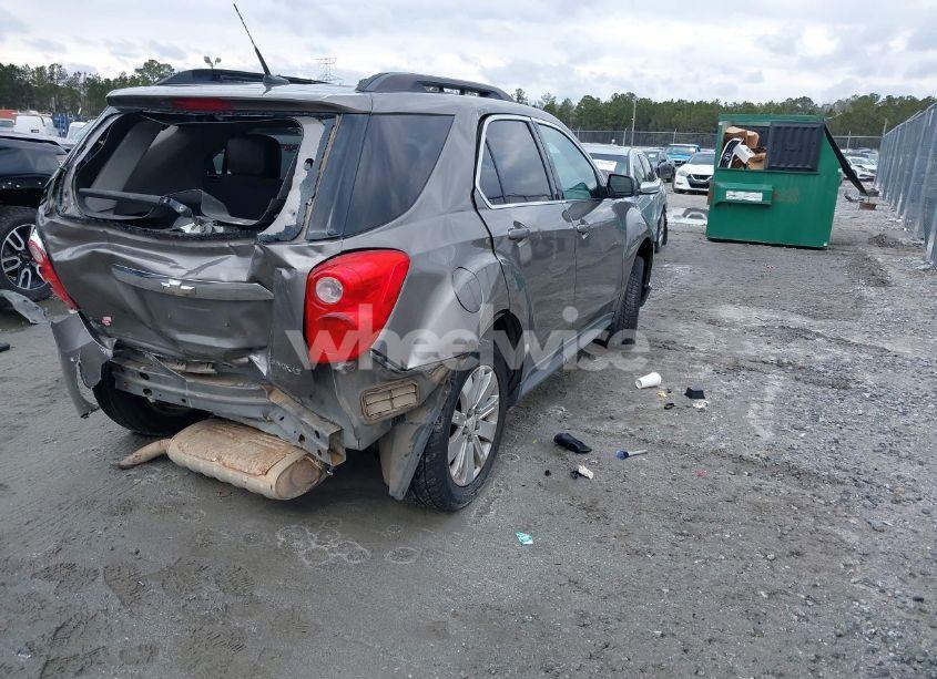 Photo 4 of 2010 Chevrolet Equinox LT (VIN 2CNALPEW3A6359543)