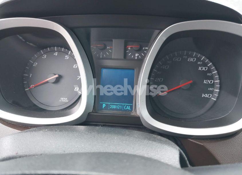 Photo 7 of 2010 Chevrolet Equinox LT (VIN 2CNALPEW3A6359543)